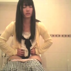 ティーンガールのトイレ覗き!! vol.10